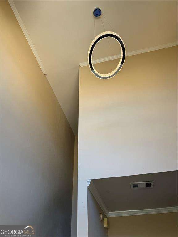2390 Walnut Grove Way Property Photo 8