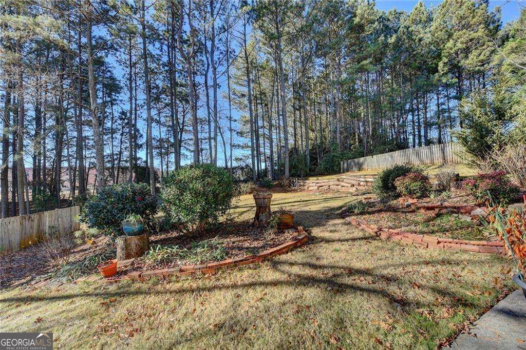 2390 Walnut Grove Way Property Photo 20