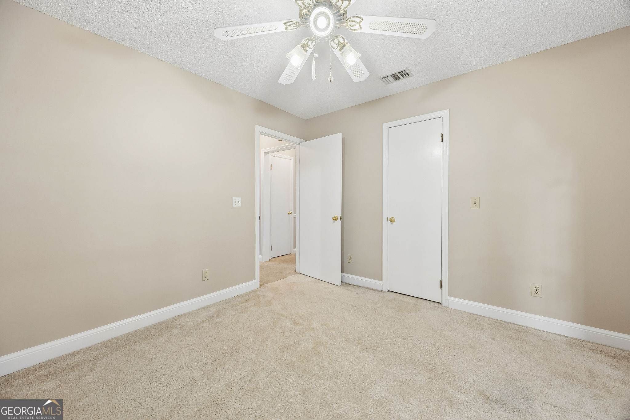 480 Mallett Street Property Photo 36