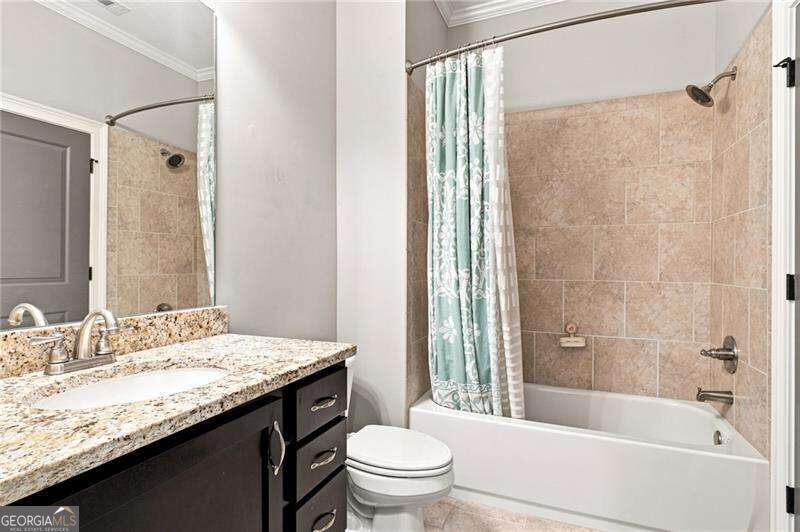 1883 Manor Estate Property Photo 30