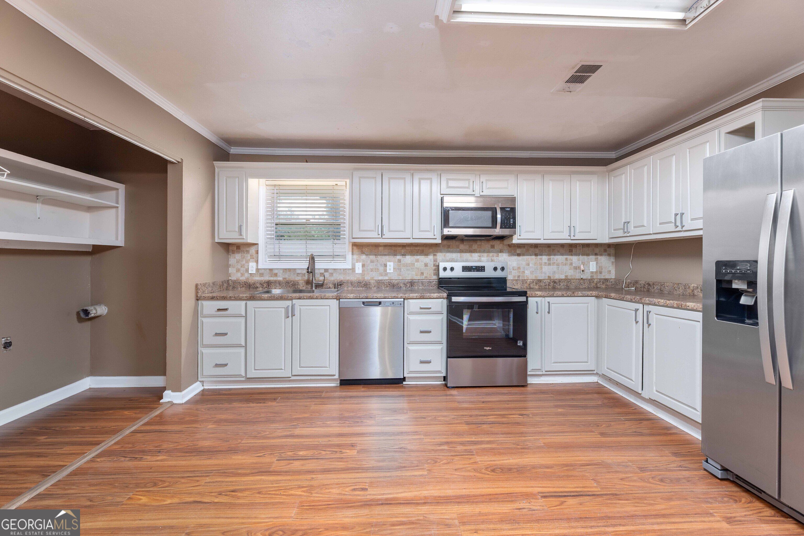 2562 Harwich Circle Property Photo 4