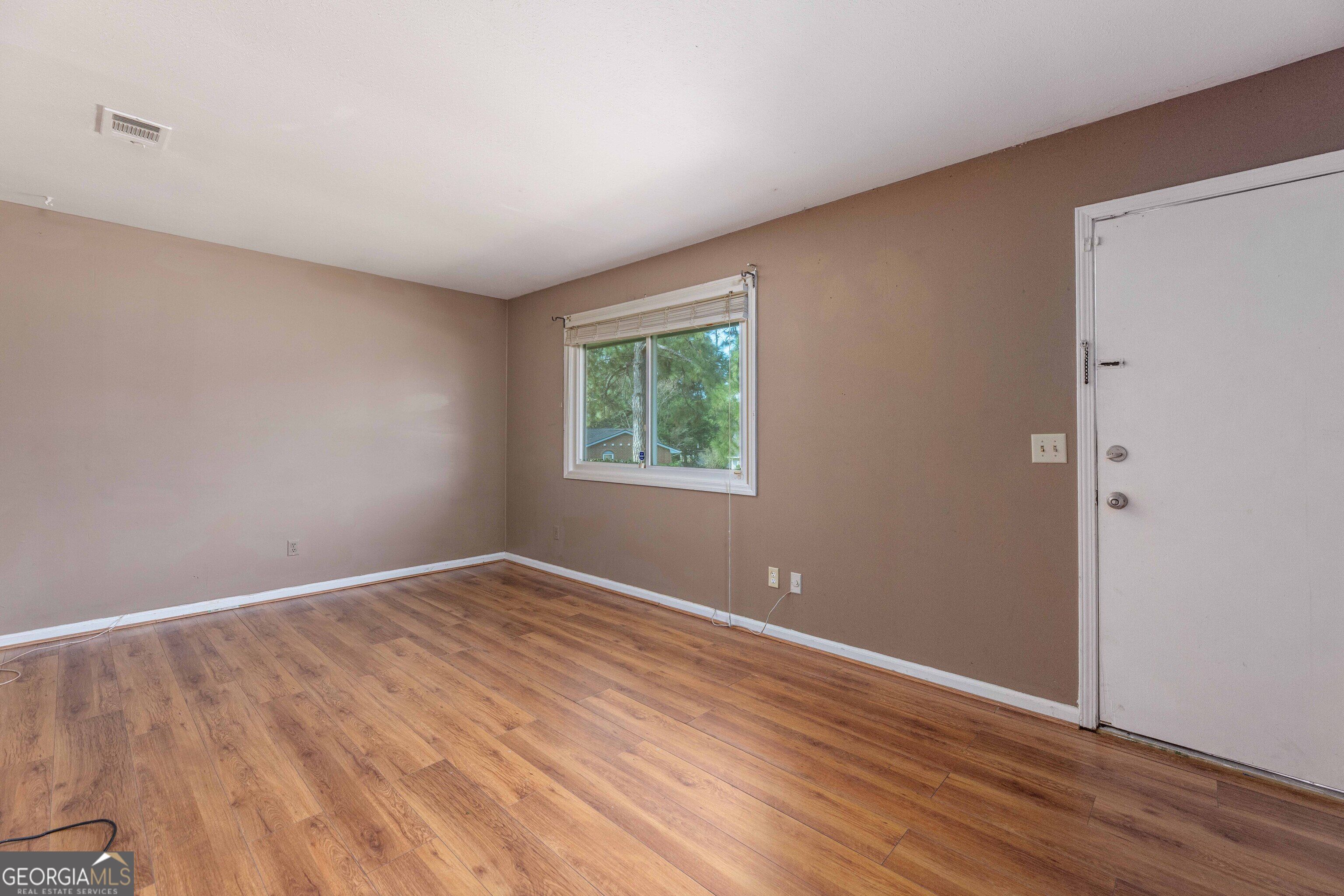 2562 Harwich Circle Property Photo 10