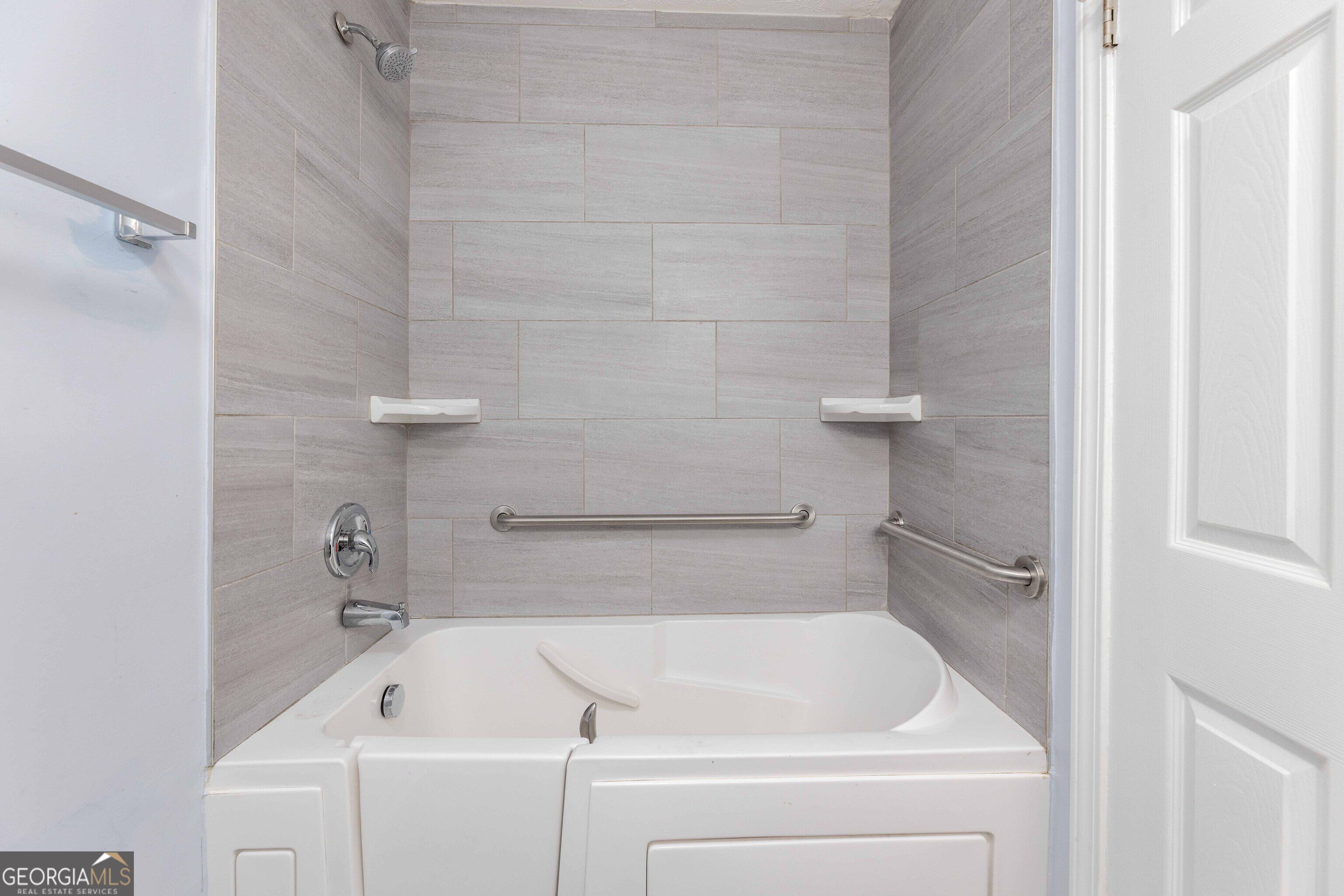 2562 Harwich Circle Property Photo 14