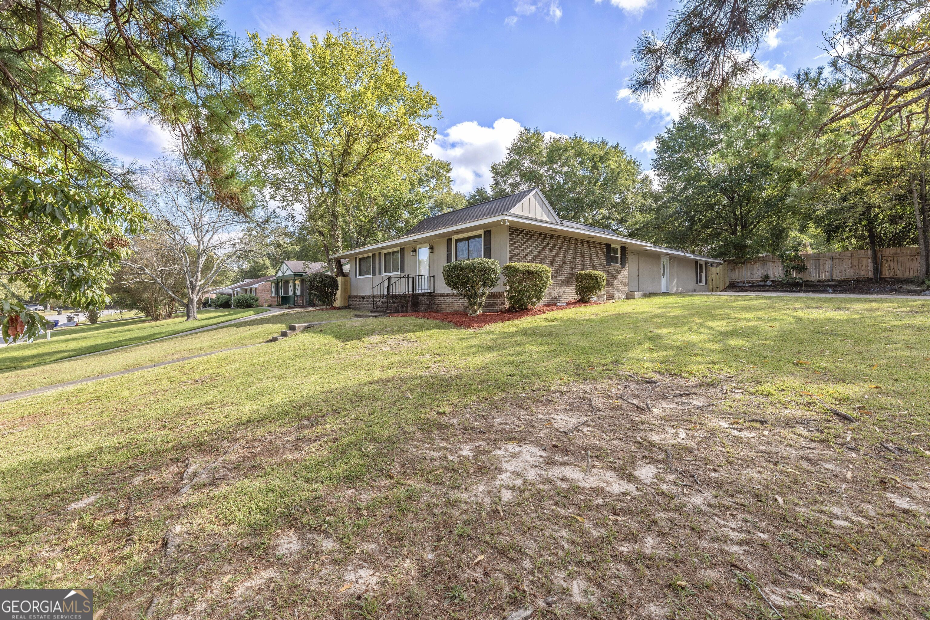 2562 Harwich Circle Property Photo 29