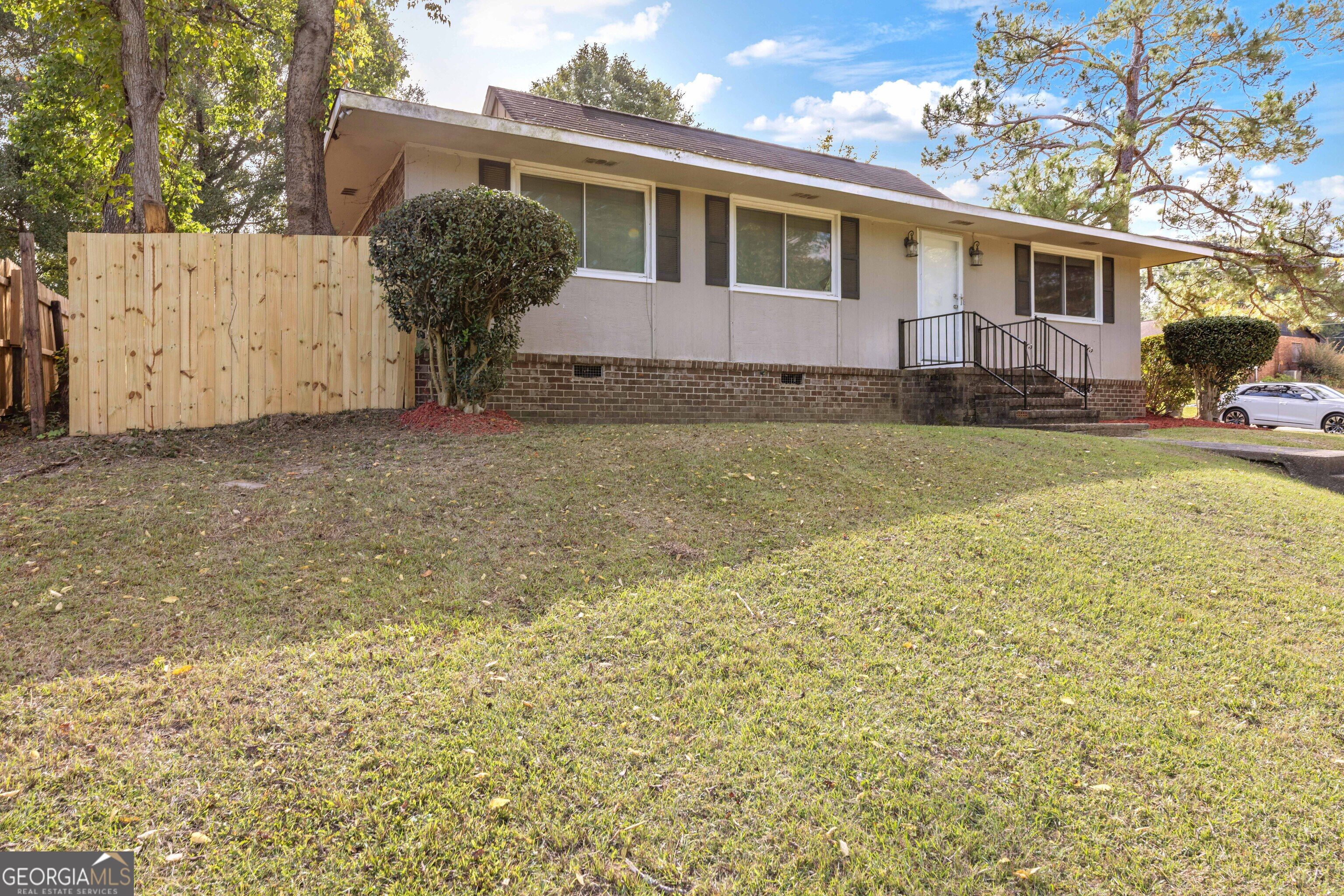 2562 Harwich Circle Property Photo 32