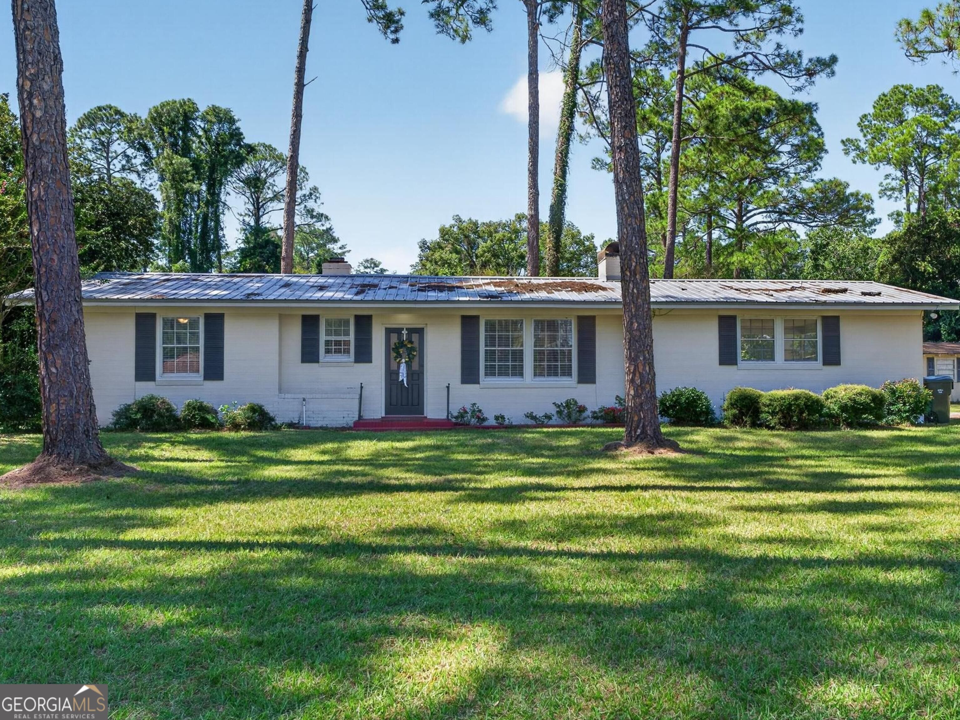 1101 Suwanne Drive Property Photo 1