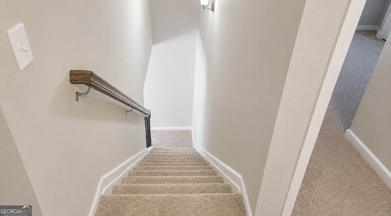684 Ragan Court Property Photo 4