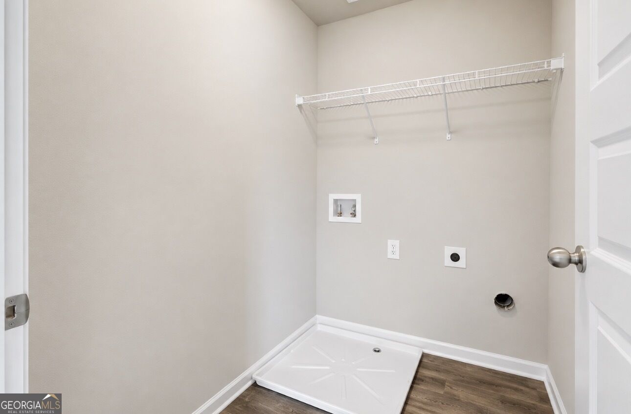684 Ragan Court Property Photo 8