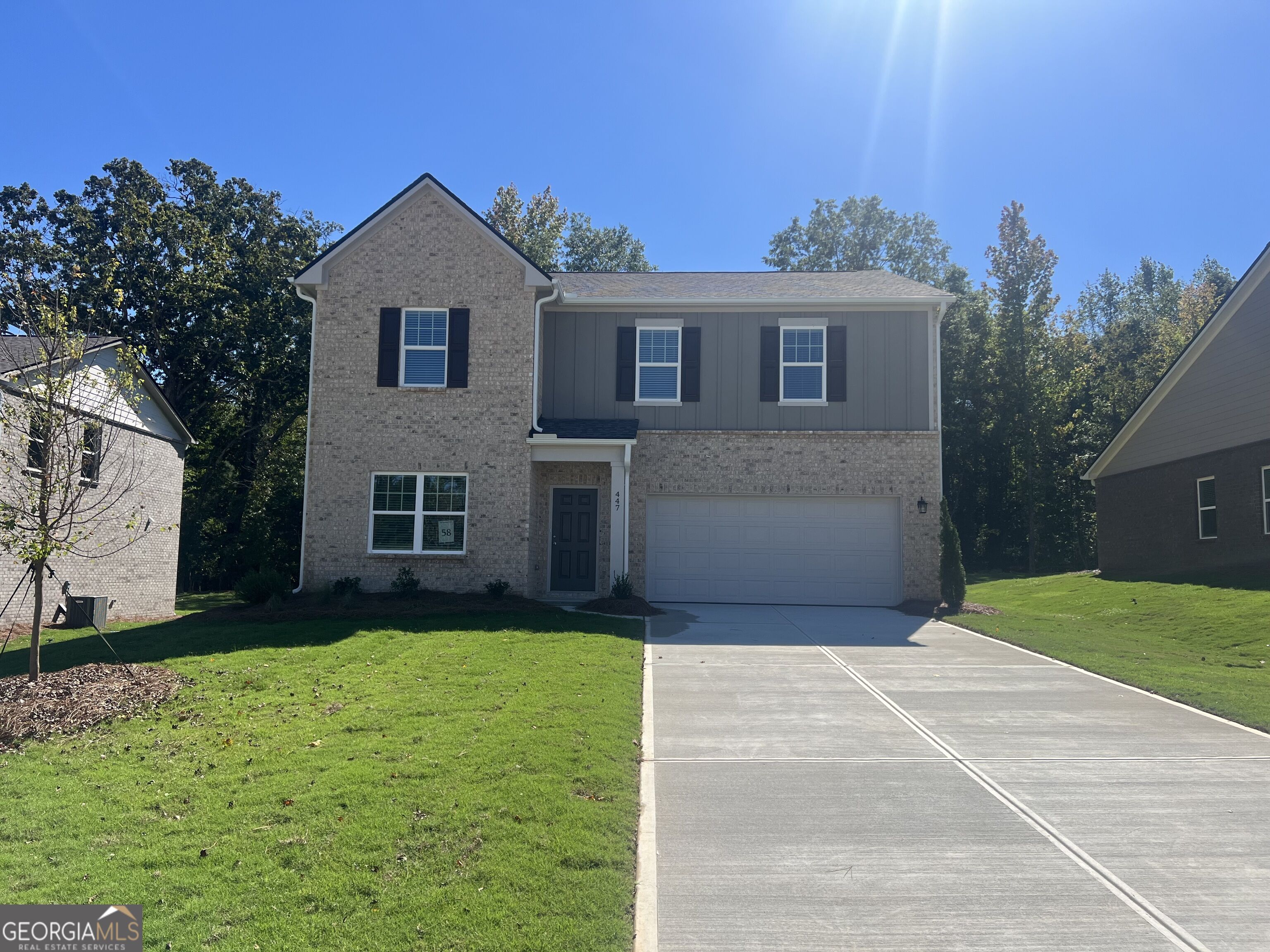 447 Silverton Drive Property Photo 1