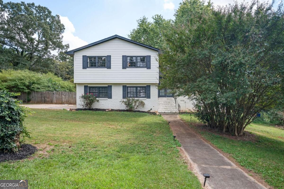633 San Pablo Drive Property Photo 1