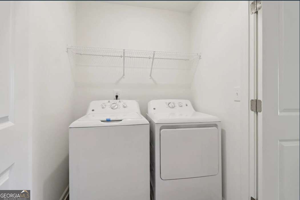 1004 Castanea Drive Property Photo 11