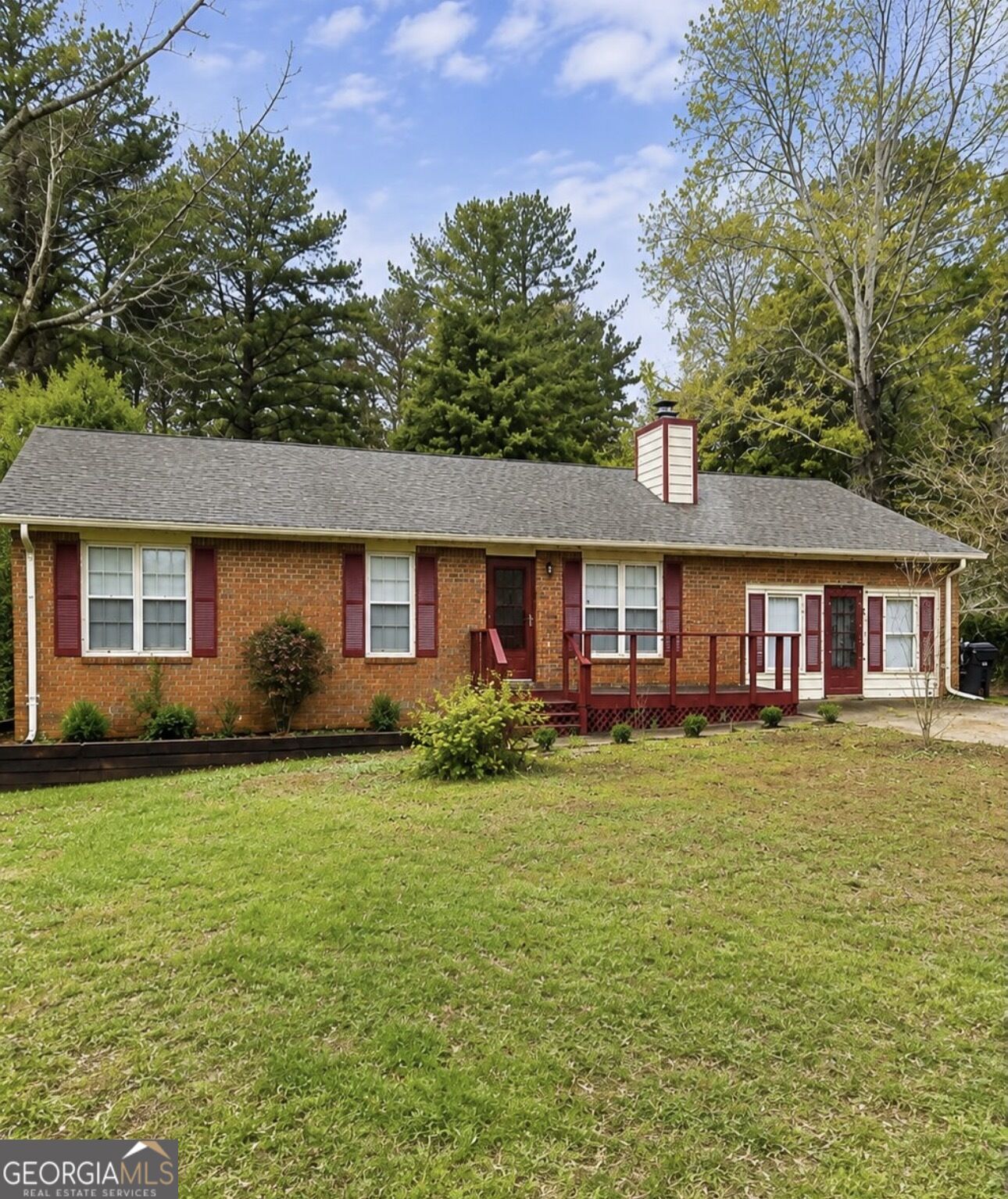 6147 Dorchester Drive Property Photo 1