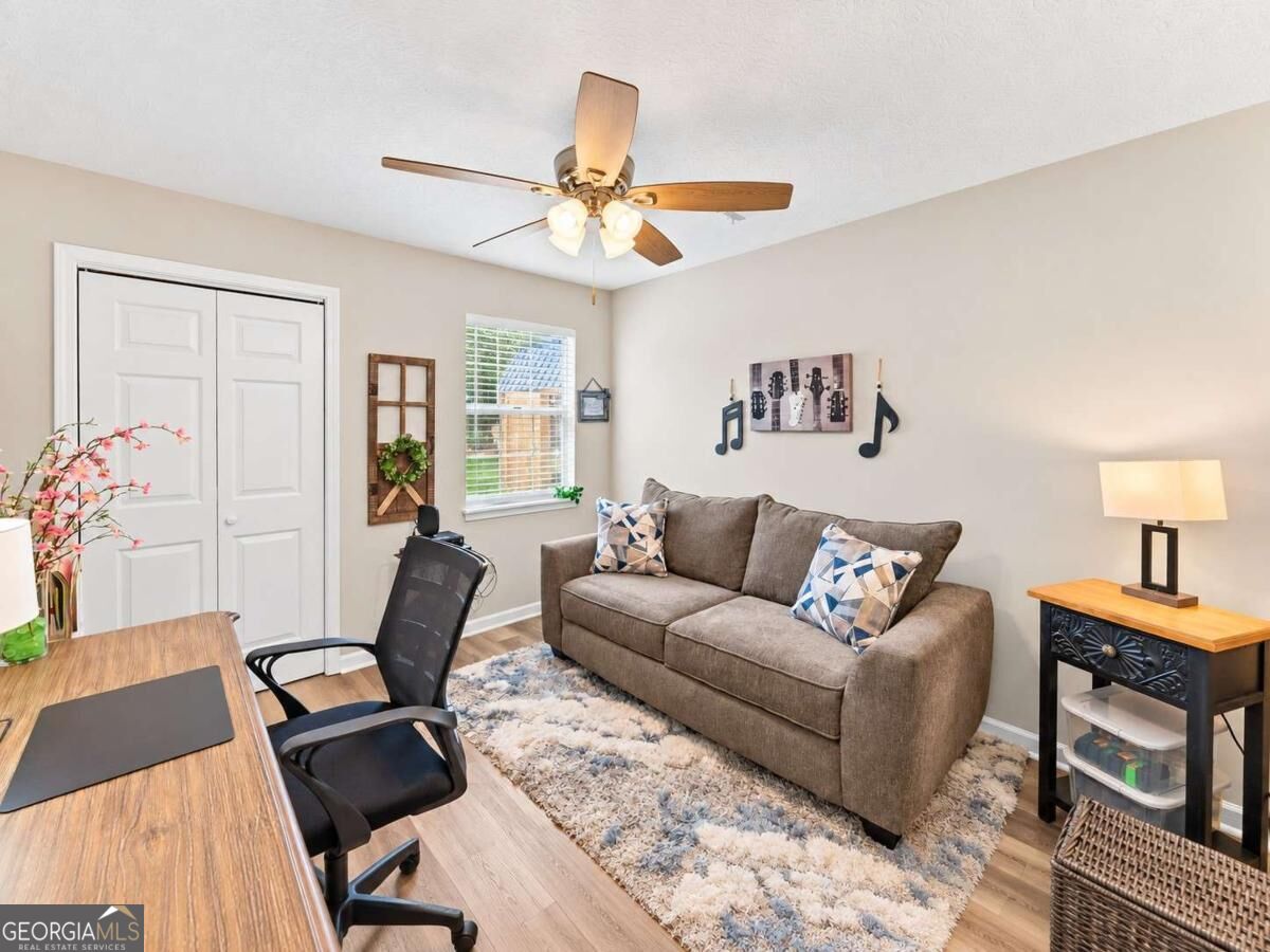 2560 Fairlane Drive Property Photo 23