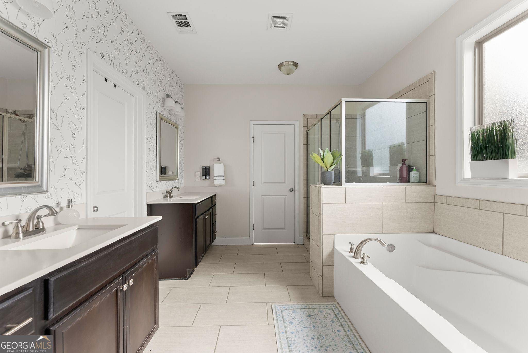 5830 Mulberry Hollow Property Photo 26