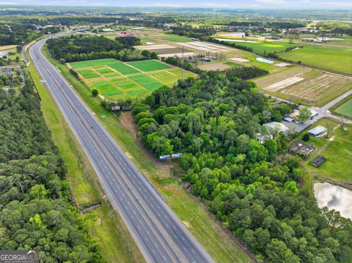2436 N Us Highway 41 Property Photo 2