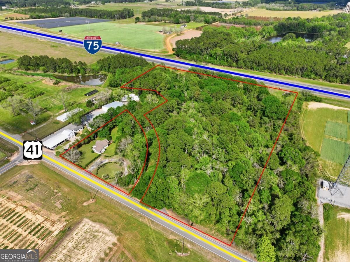 2436 N Us Highway 41 Property Photo 8
