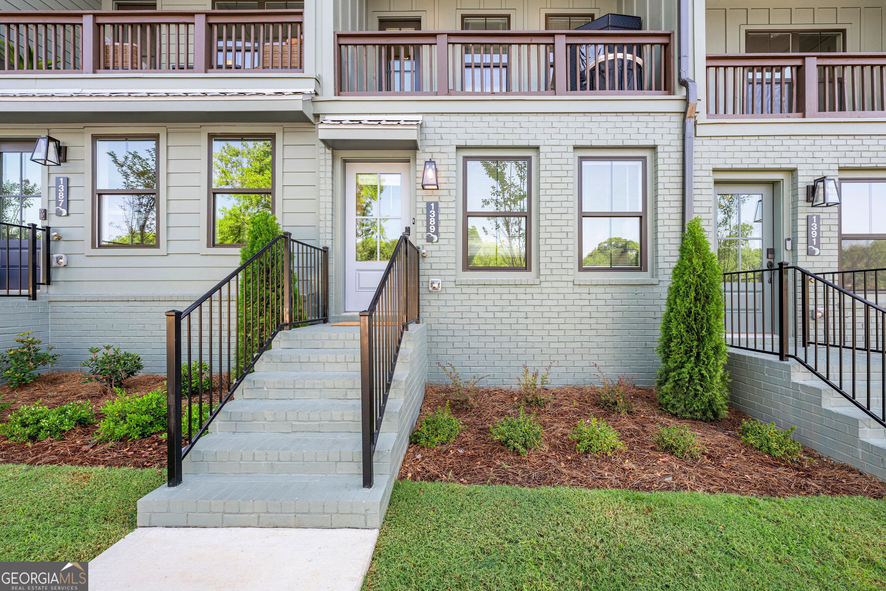 1389 Cozy Court SE Property Photo 1
