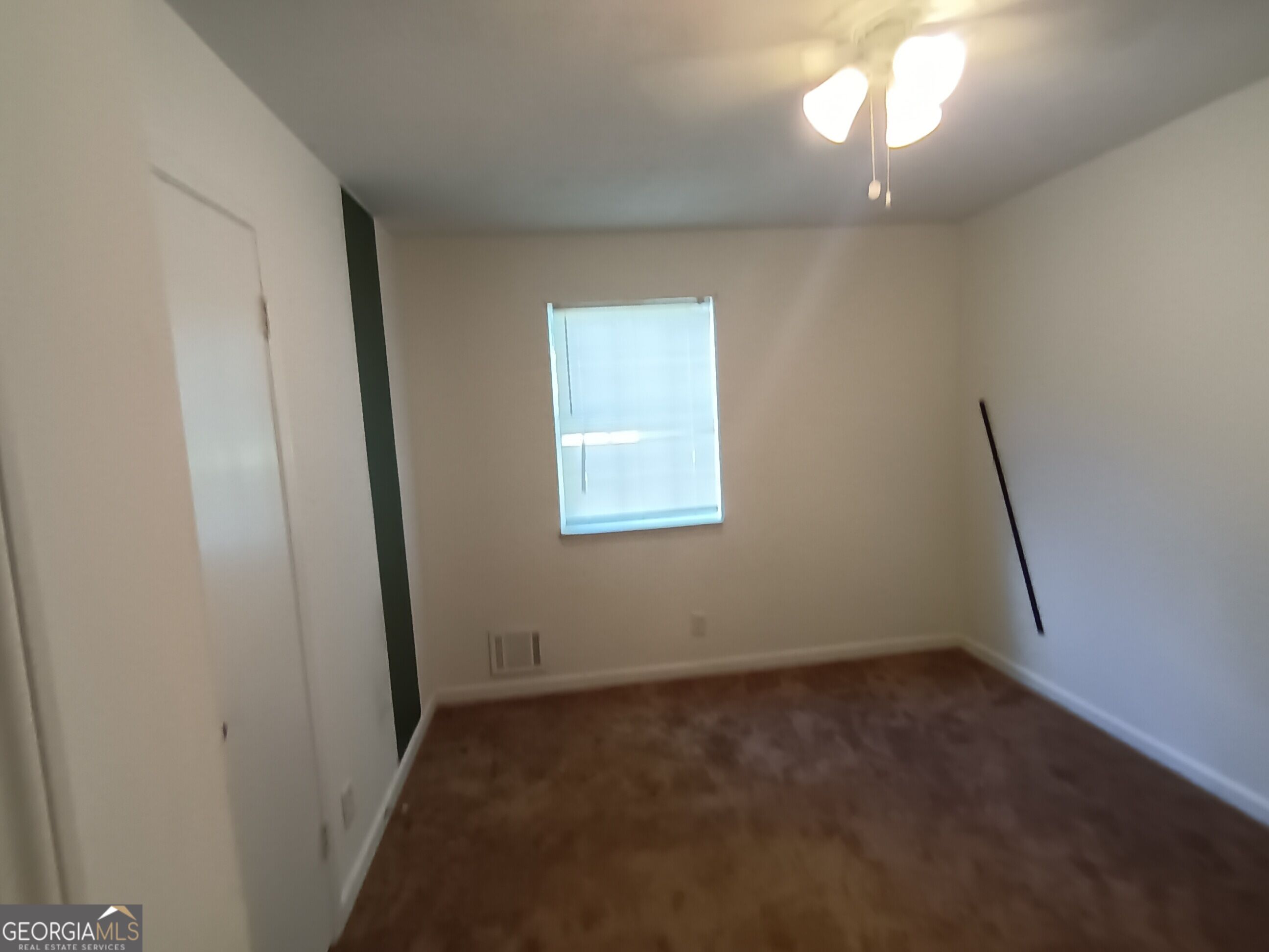 155 Rockfort Court Property Photo 12