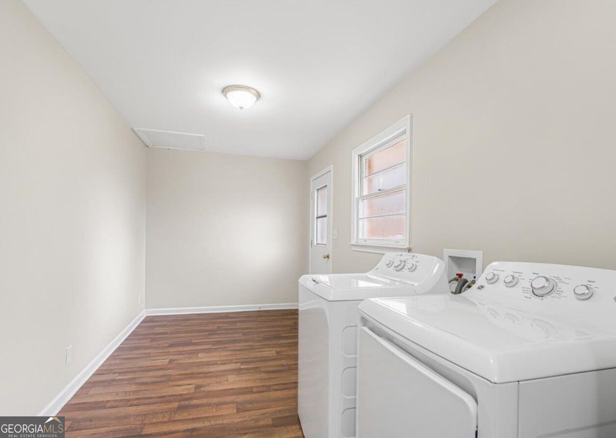 247 Smithstone Path Property Photo 4