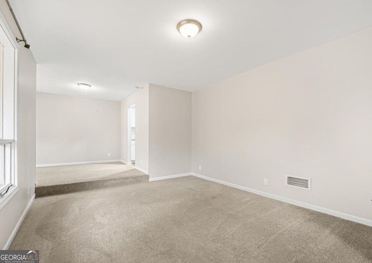 247 Smithstone Path Property Photo 11