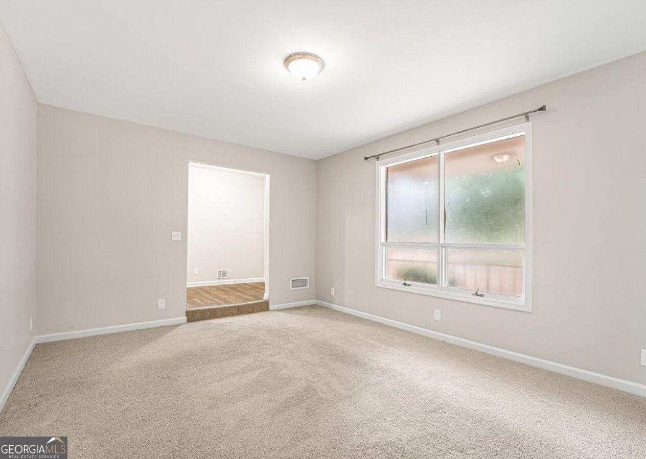 247 Smithstone Path Property Photo 12