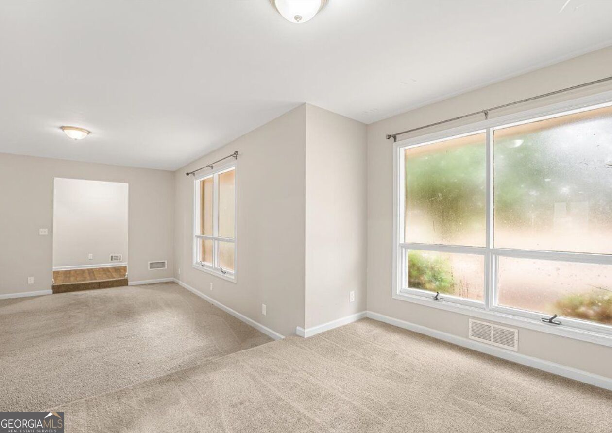 247 Smithstone Path Property Photo 14