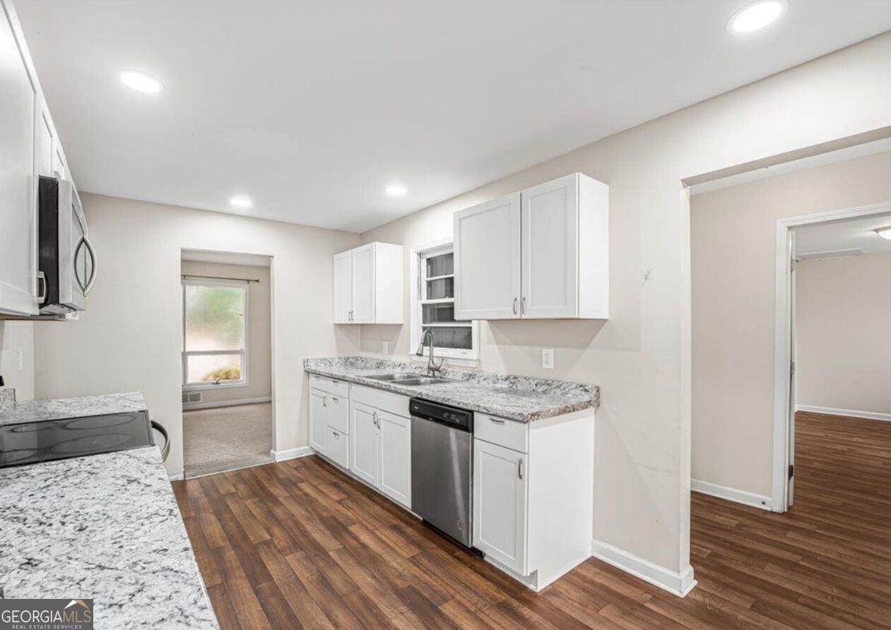 247 Smithstone Path Property Photo 15