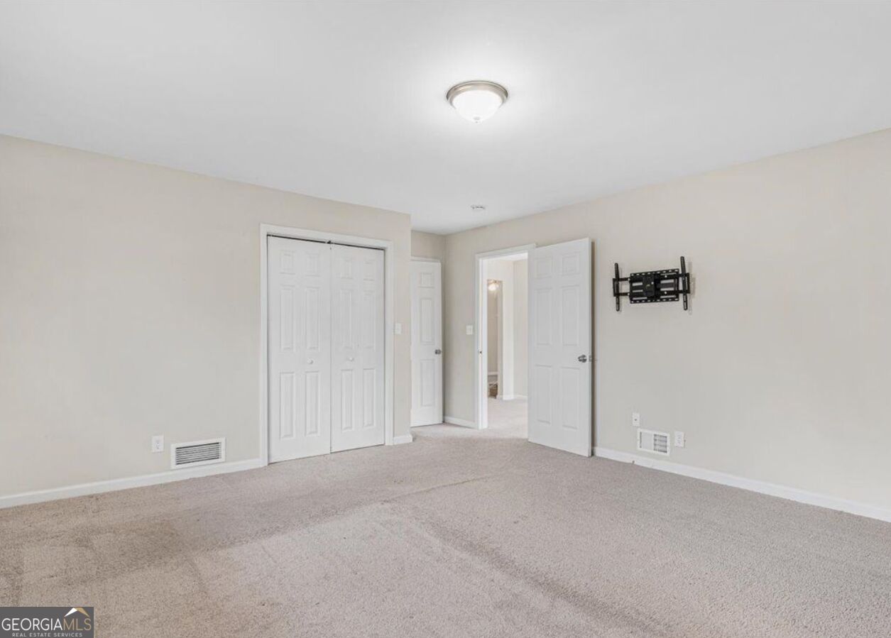 247 Smithstone Path Property Photo 27