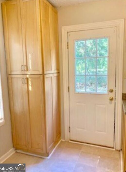 13 Tuxedo Avenue Property Photo 14