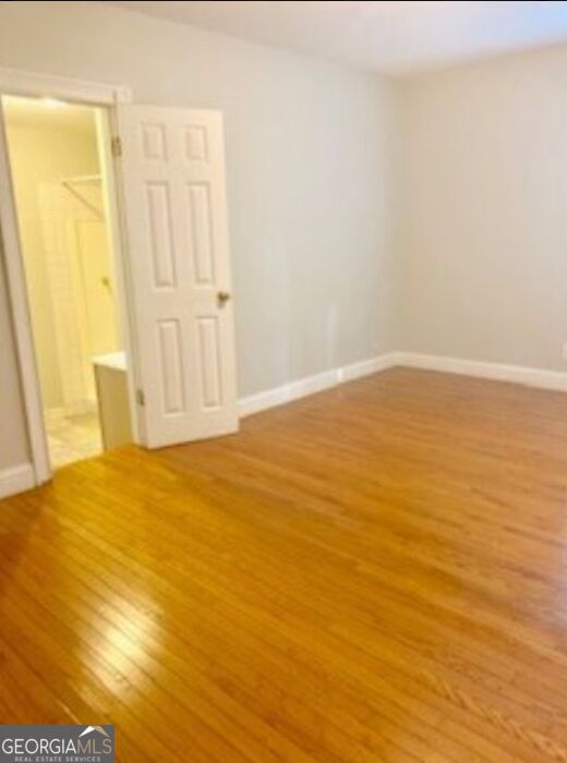 13 Tuxedo Avenue Property Photo 15