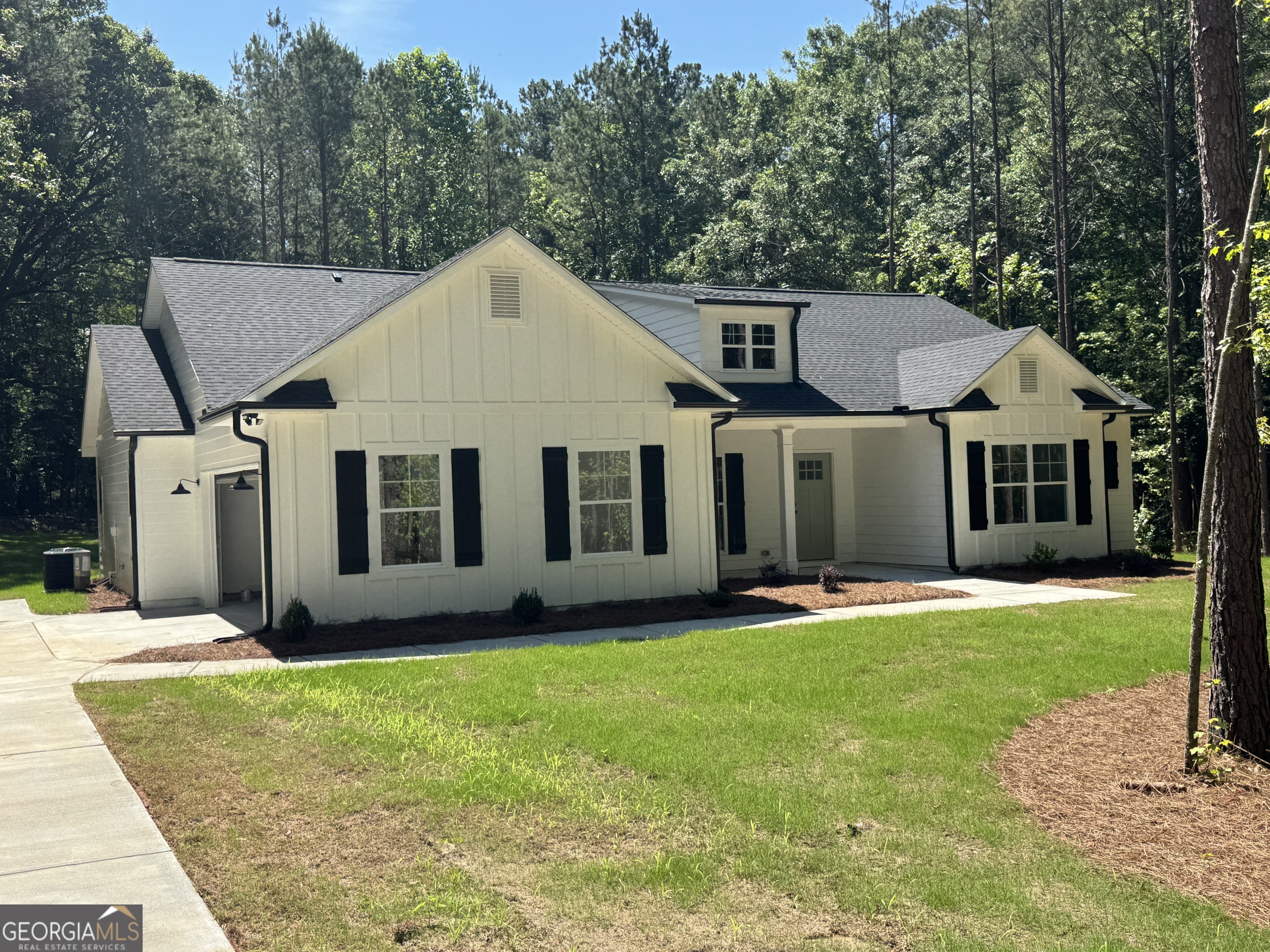 3148 Trammell Bottom Road Property Photo 1
