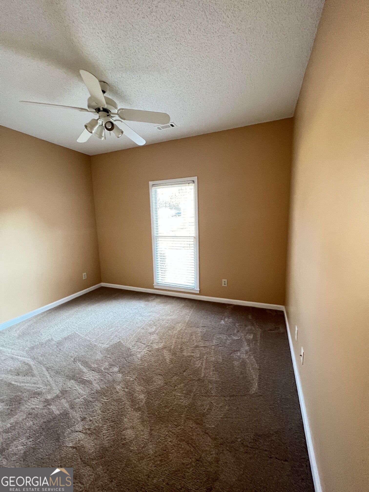 125 Acadian Drive Property Photo 8