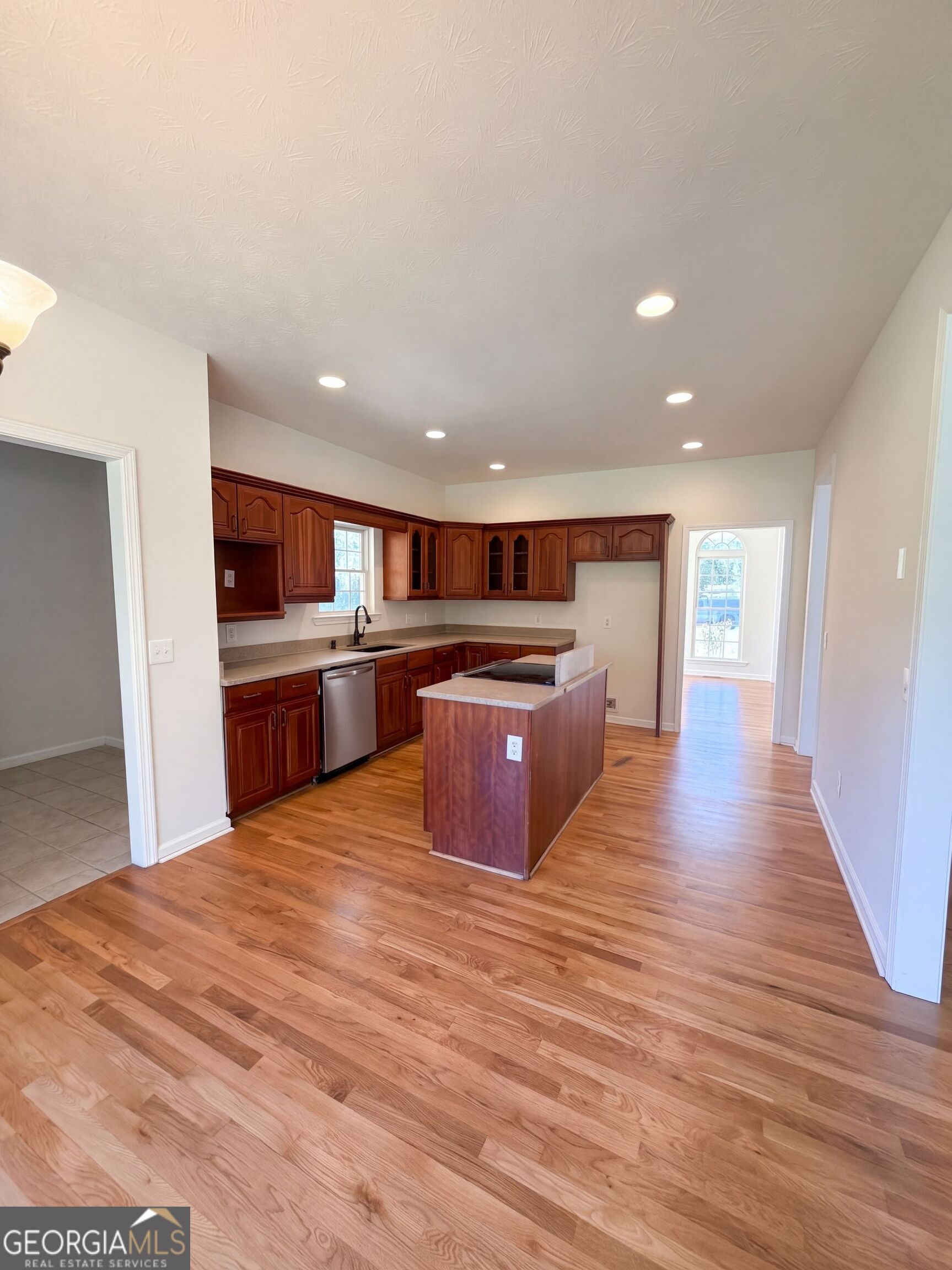 60 John Henry Circle Property Photo 7