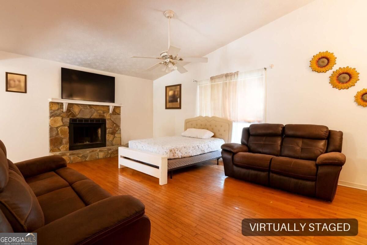 2581 Bluffton Road Property Photo 2