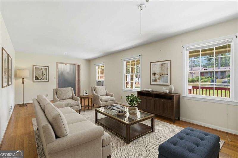 3525 Heritage Valley Road Sw Property Photo 3