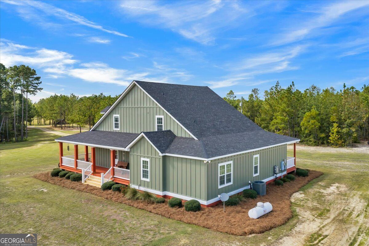 2700 Bear Creek Road Property Photo 11