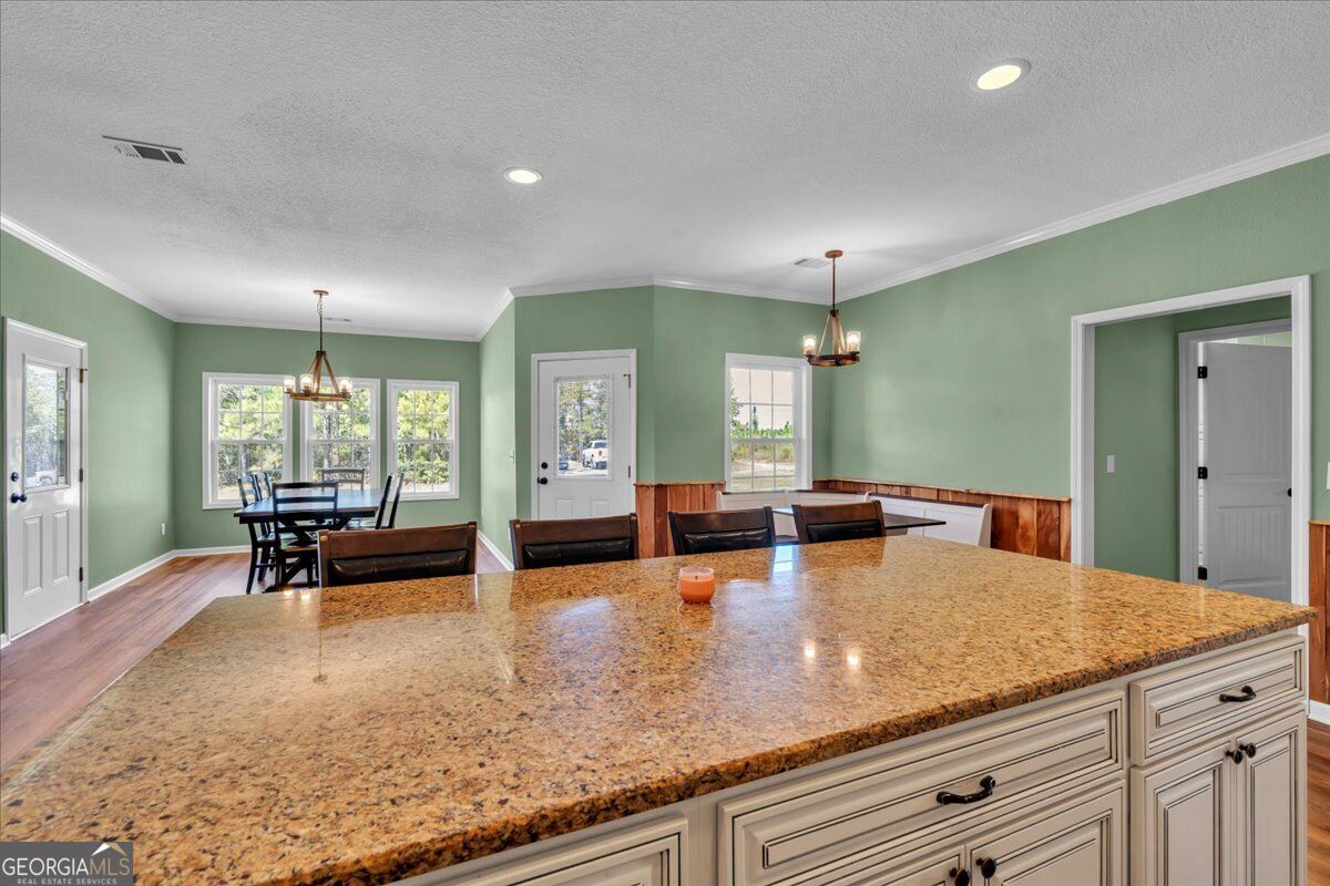 2700 Bear Creek Road Property Photo 32