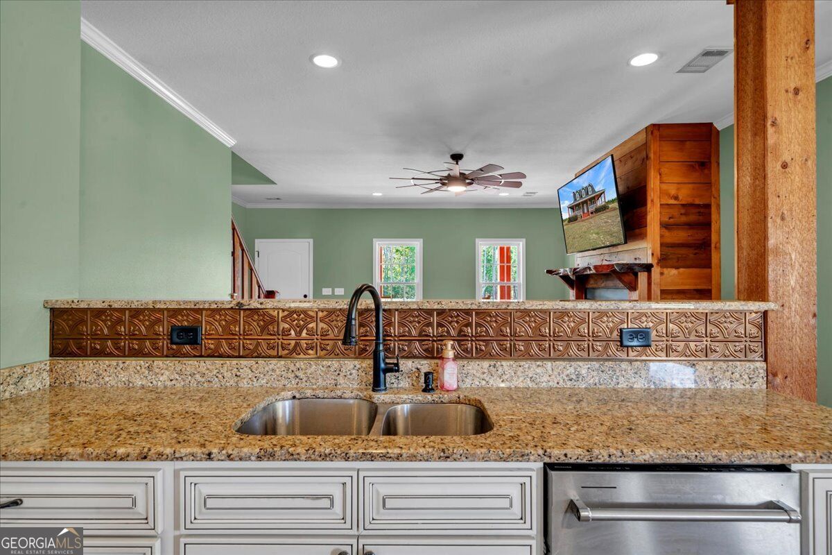 2700 Bear Creek Road Property Photo 34