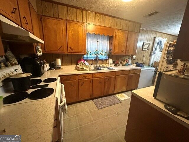 419 Old Kibbee Road N Property Photo 7