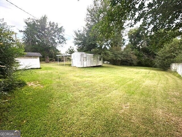419 Old Kibbee Road N Property Photo 17
