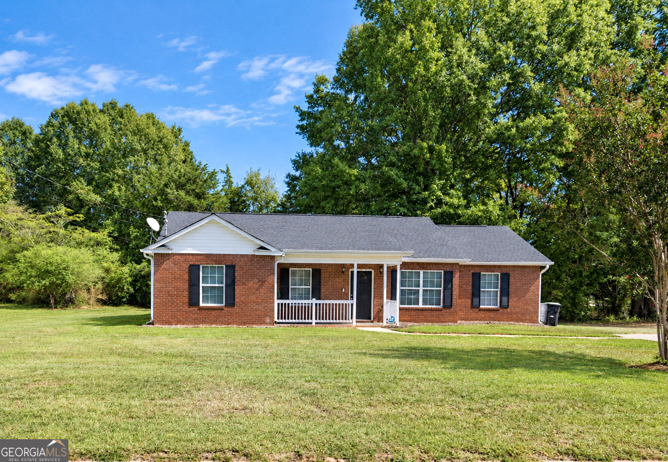 110 Bradley Circle Property Photo 1