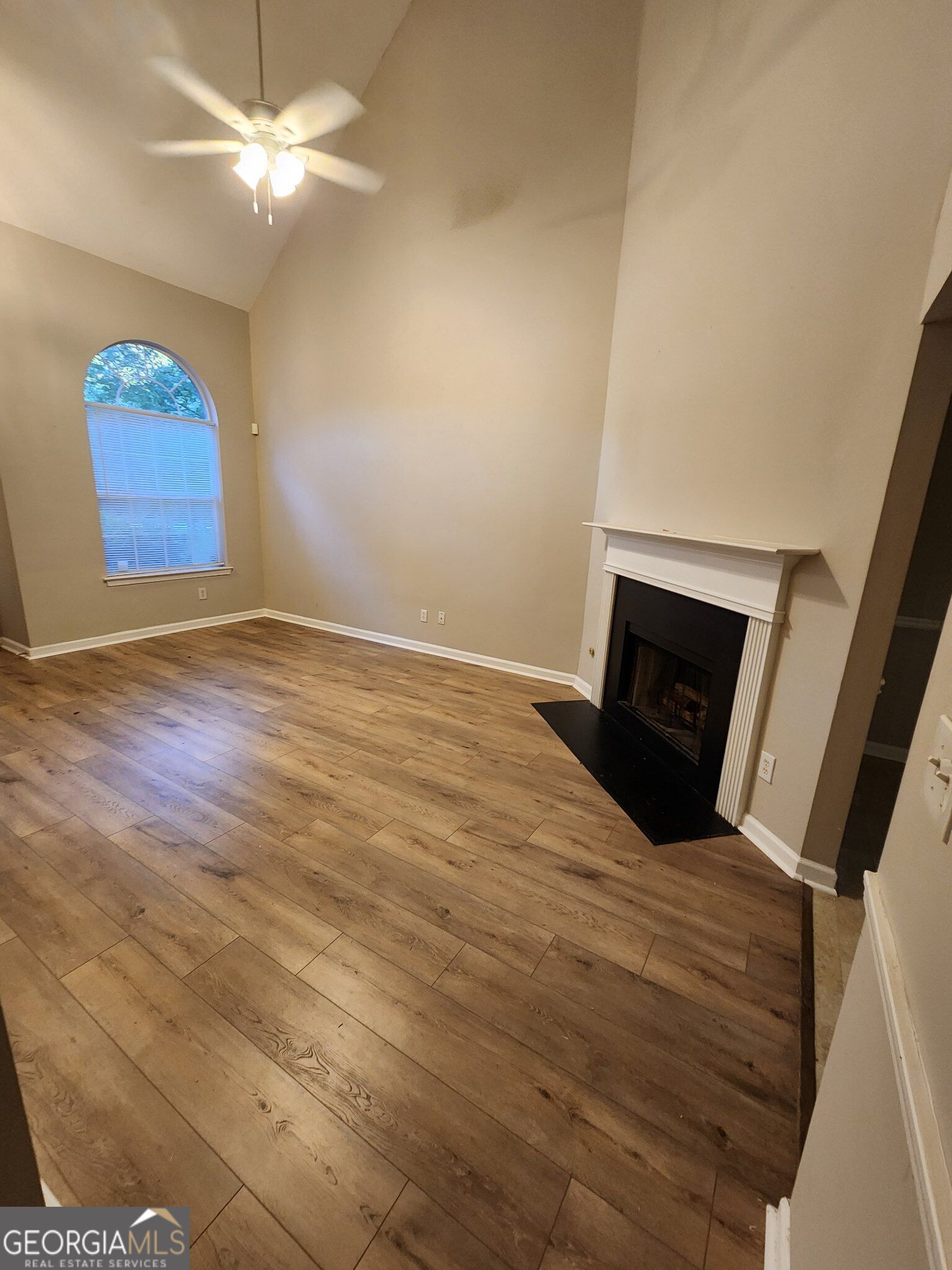 553 Wren Walk Property Photo 4