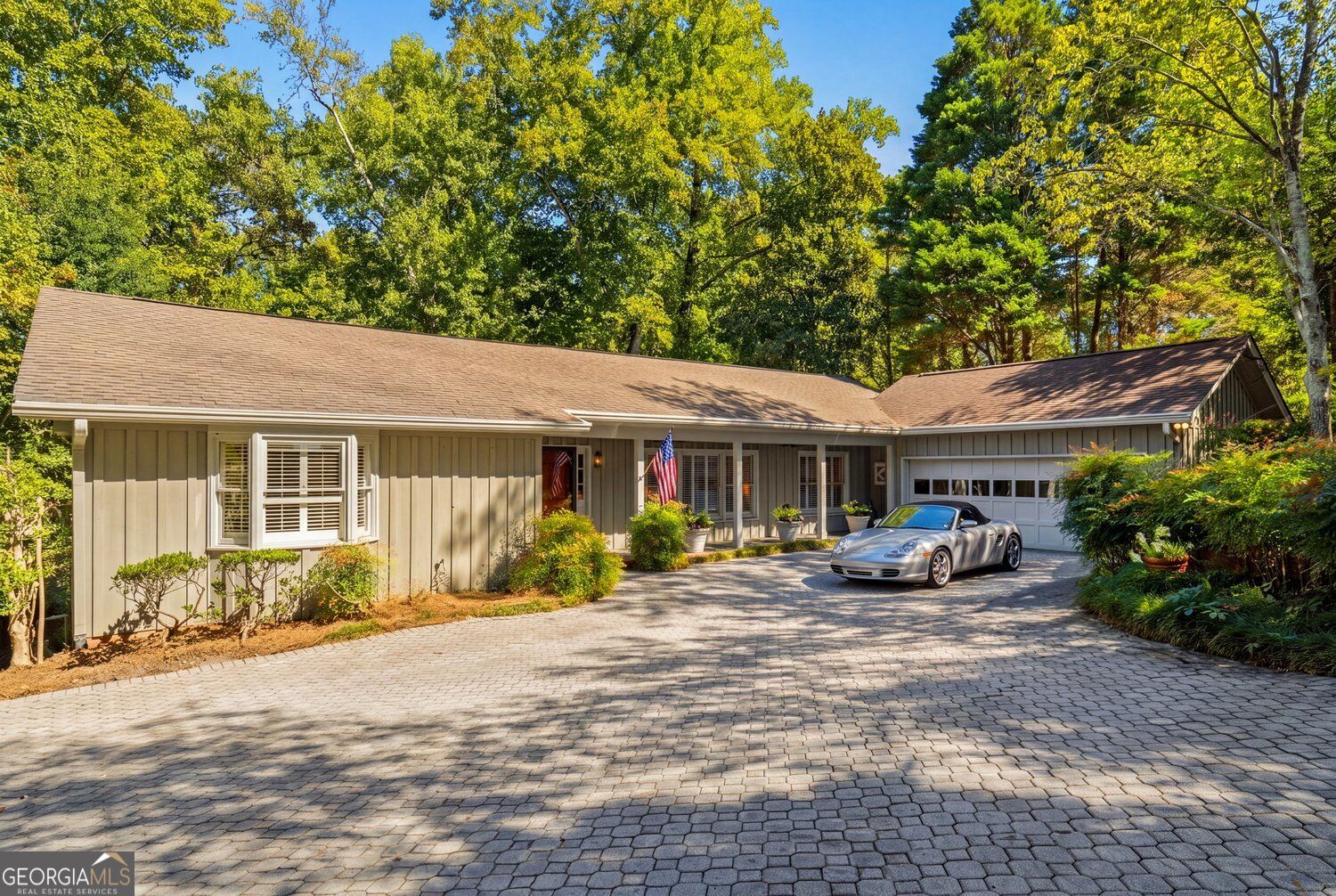5059 Pine Bark Circle Property Photo 1