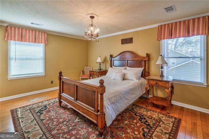 4010 Mansion Drive Property Photo 12