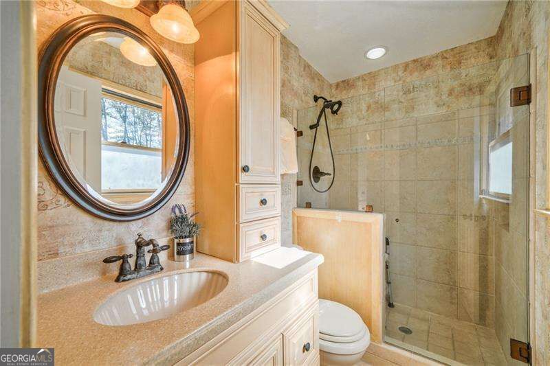 4010 Mansion Drive Property Photo 13