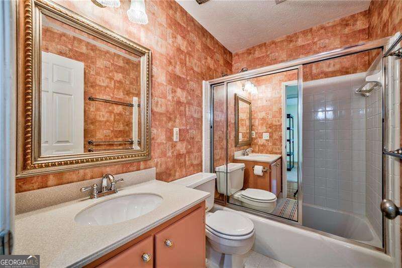 4010 Mansion Drive Property Photo 18