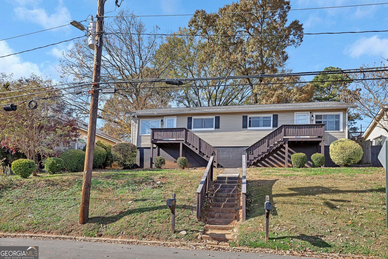 1040 Herndon Street Nw Unit B Property Photo 1