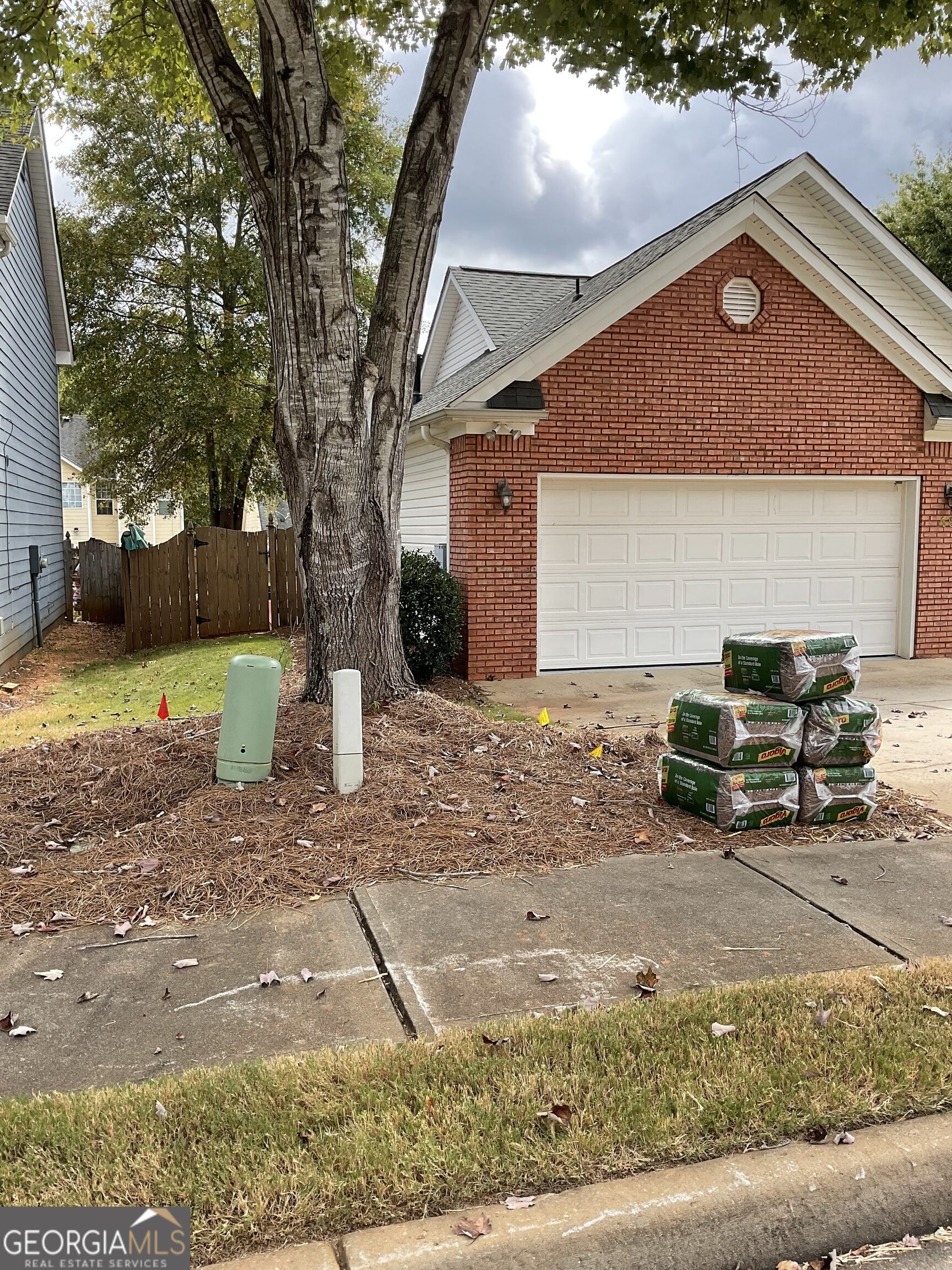 49 Stony Oak Drive Property Photo 4