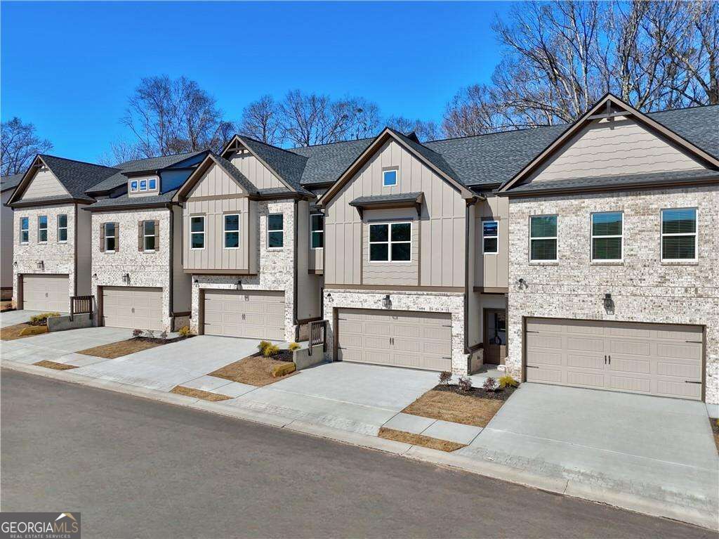4307 Fern River Bend Property Photo 3