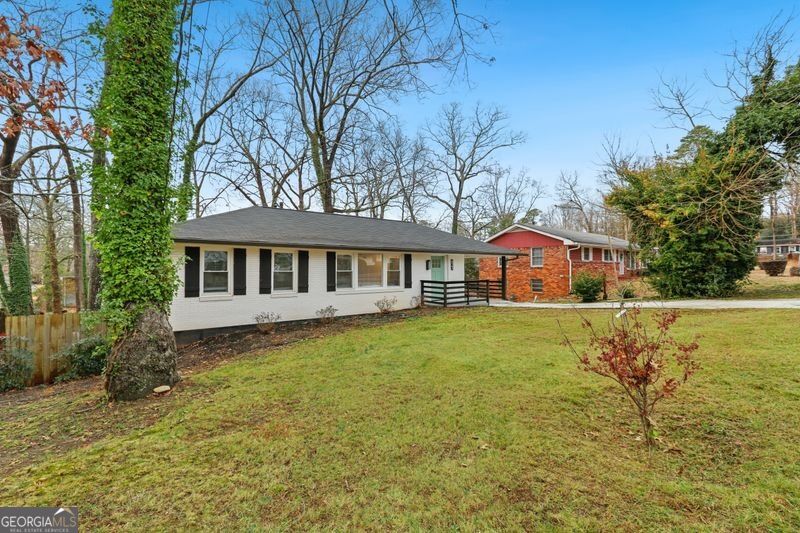 623 Montevista Street Sw Property Photo 3